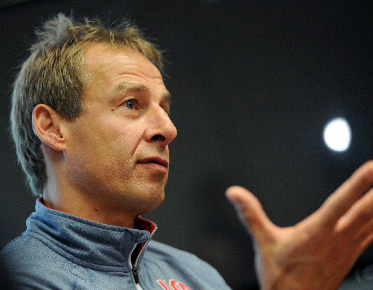 官方登录入口-转会期浙江稠州主帅复盘——欧冠节点到来，赛场秩序良好，医务组通报恢复的简单介绍