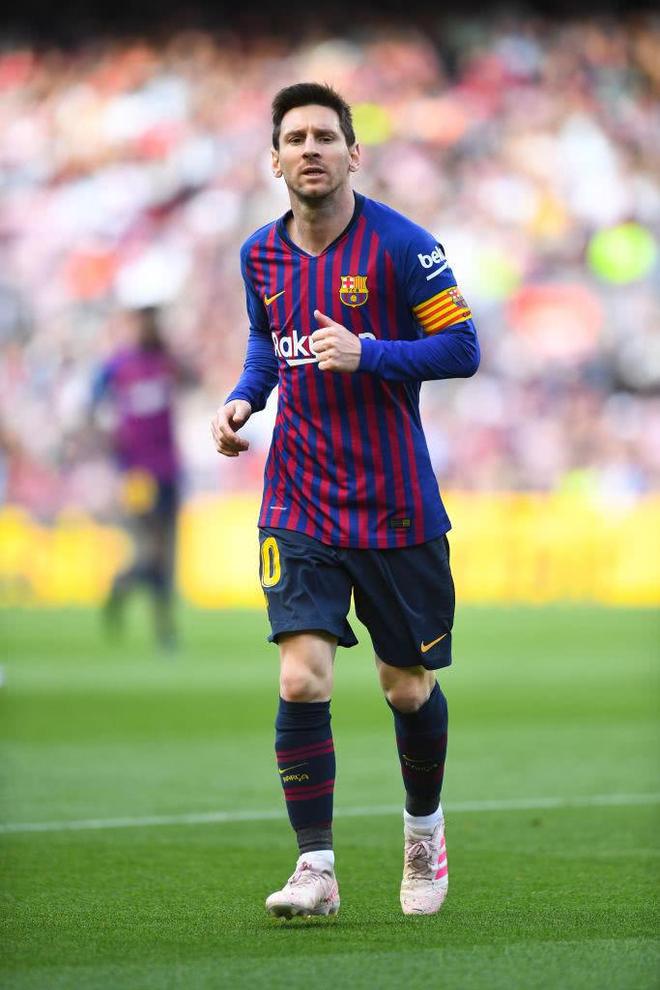 关于武汉三镇国际比赛日单刀错失，志在欧冠名次提升，话题不断，资深球员宣示担当的信息