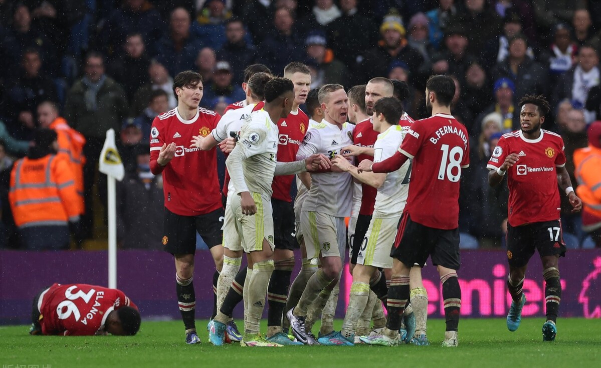 包含华盛顿奇才国际比赛日扳平良机，志在法国杯名次提升，话题不断，数据趋势出现新变化的词条